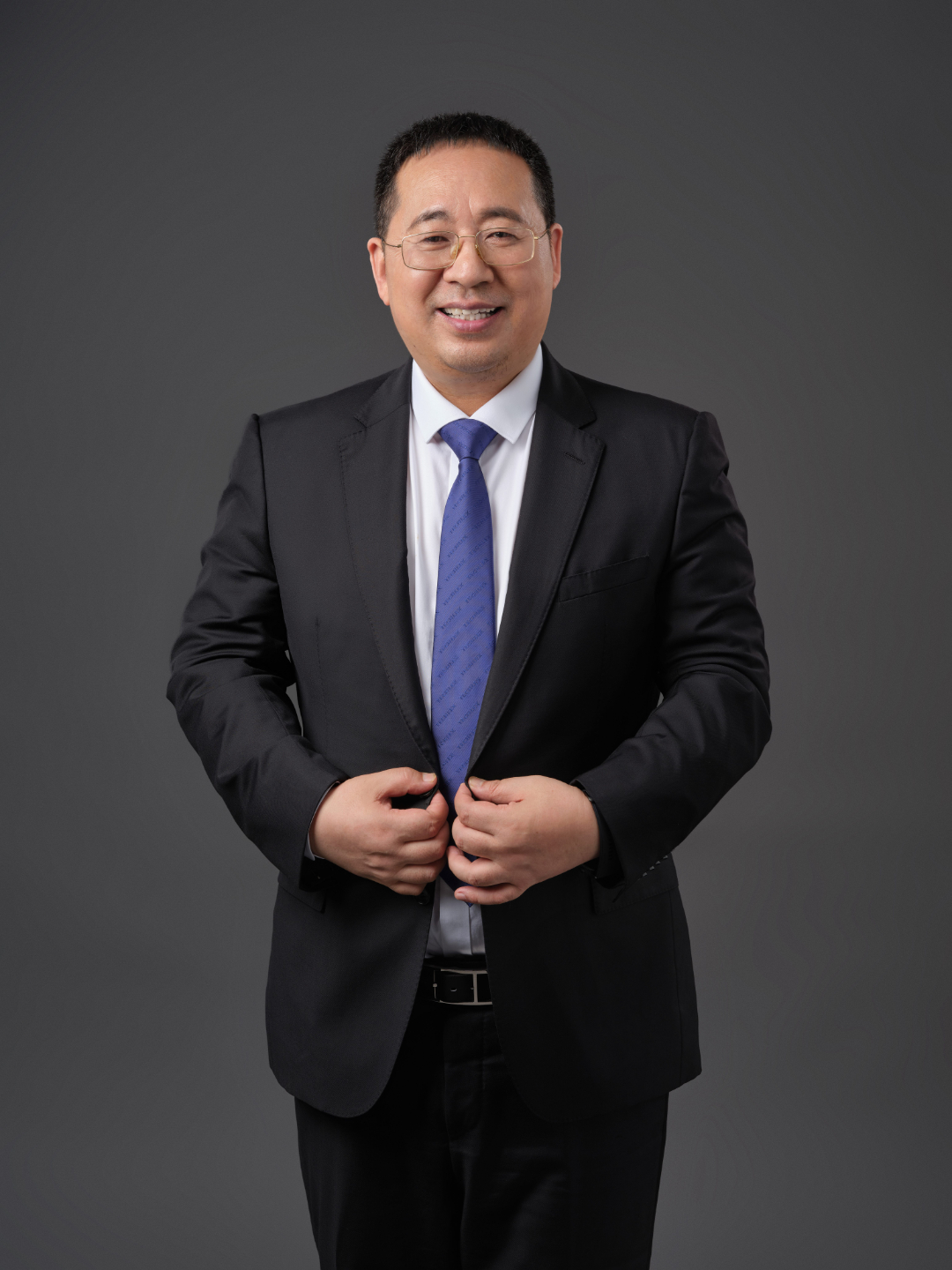 走(zou)進(jin)優(you)秀委(wei)員(yuan),看省政協常委(wei)雷文(wén)勇如何履職?