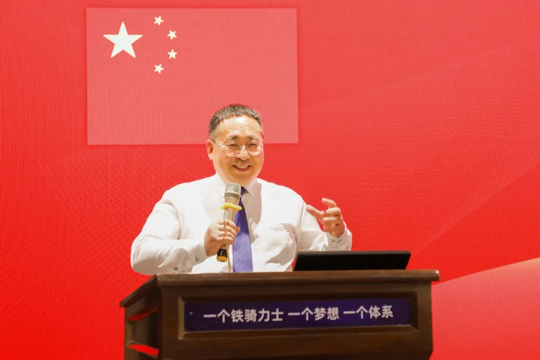 640.webp (1) 640.webp (1)